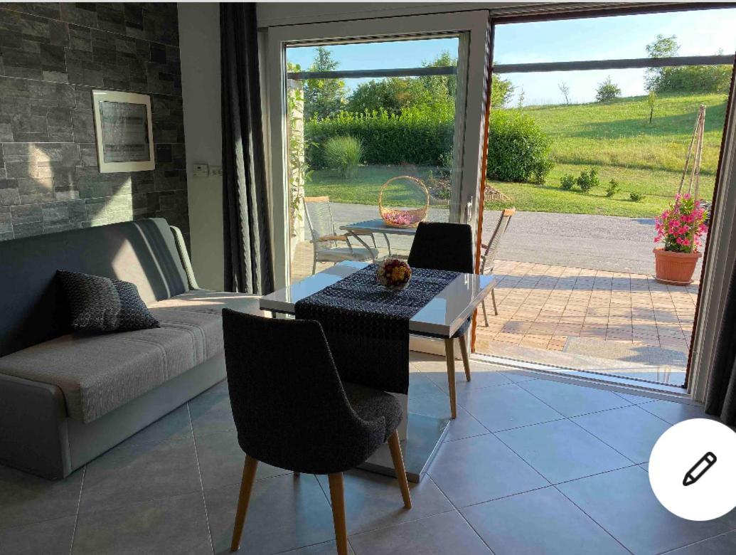 Lovely Apartment In Nature With Sauna! Постойна Екстер'єр фото
